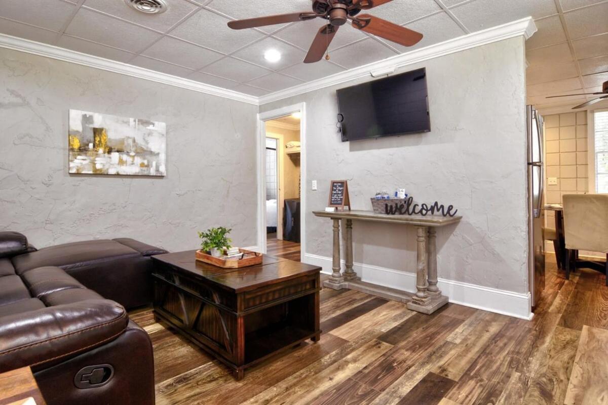 Comfortable Cottage On The Blue Mile - Close To Gsu! Statesboro Exterior foto